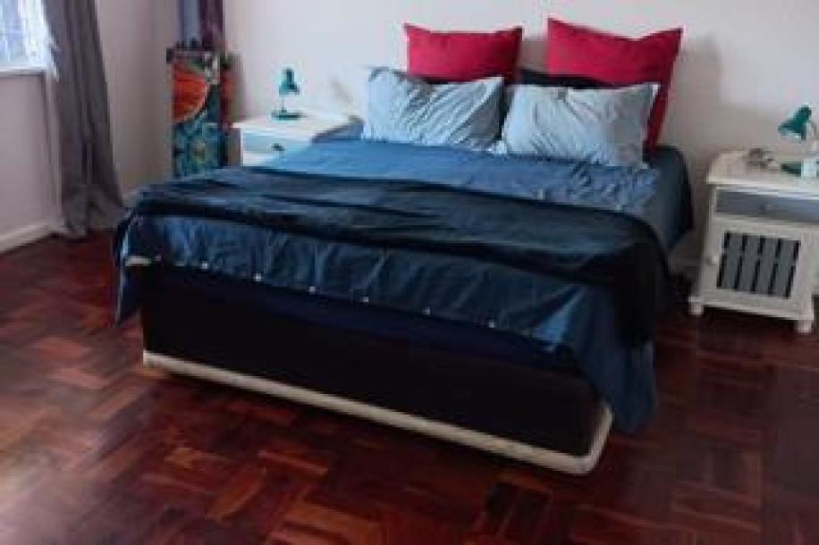 1 Bedroom Apartment / Flat for Sale in Pinelands-10