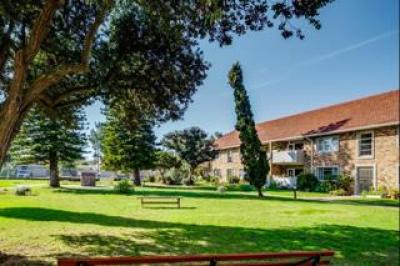 1 Bedroom Apartment / Flat for Sale in Pinelands