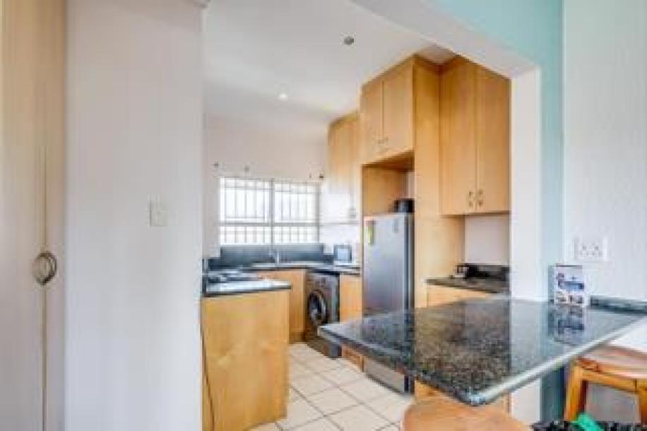 1 Bedroom Apartment / Flat for Sale in Pinelands-4