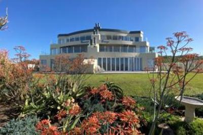 3 Bedroom Apartment / Flat for Sale in Uvongo