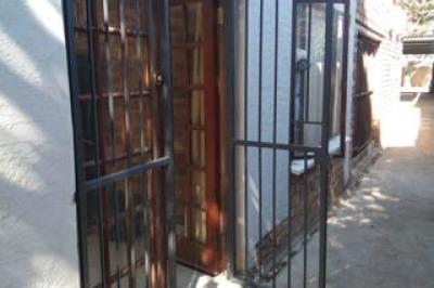 6 Bedroom House for Sale in Verwoerdpark-19