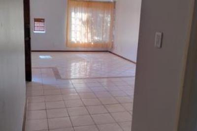 3 Bedroom Townhouse for Sale in Ridgeway