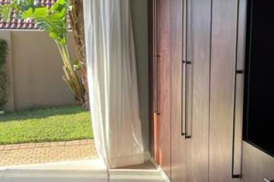 4 Bedroom House for Sale in Shelly Beach-13