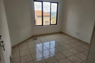 2 Bedroom Townhouse for Sale in Winchester Hills