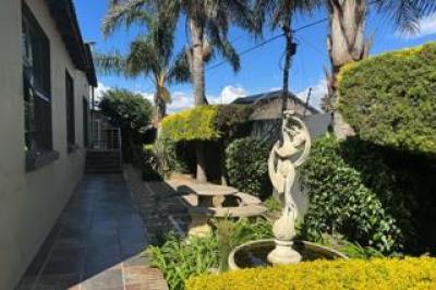 5 Bedroom House for Sale in Winchester Hills