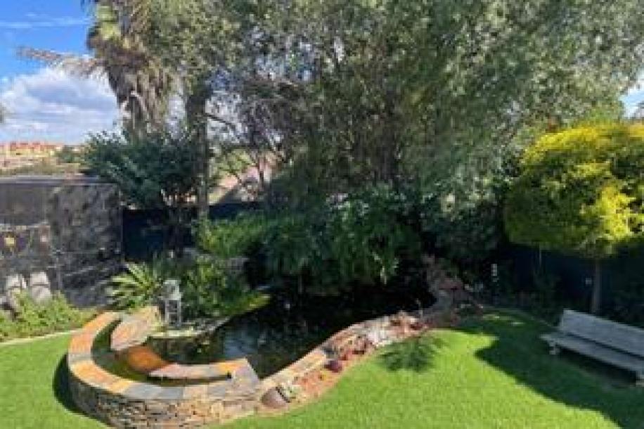 5 Bedroom House for Sale in Winchester Hills-14