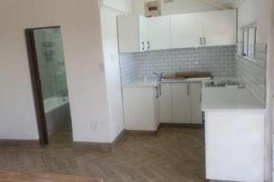 1 Bedroom Apartment / Flat to Rent in Bothas Hill-3