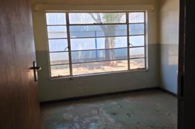 Industrial Property to Rent in Uraniaville-12