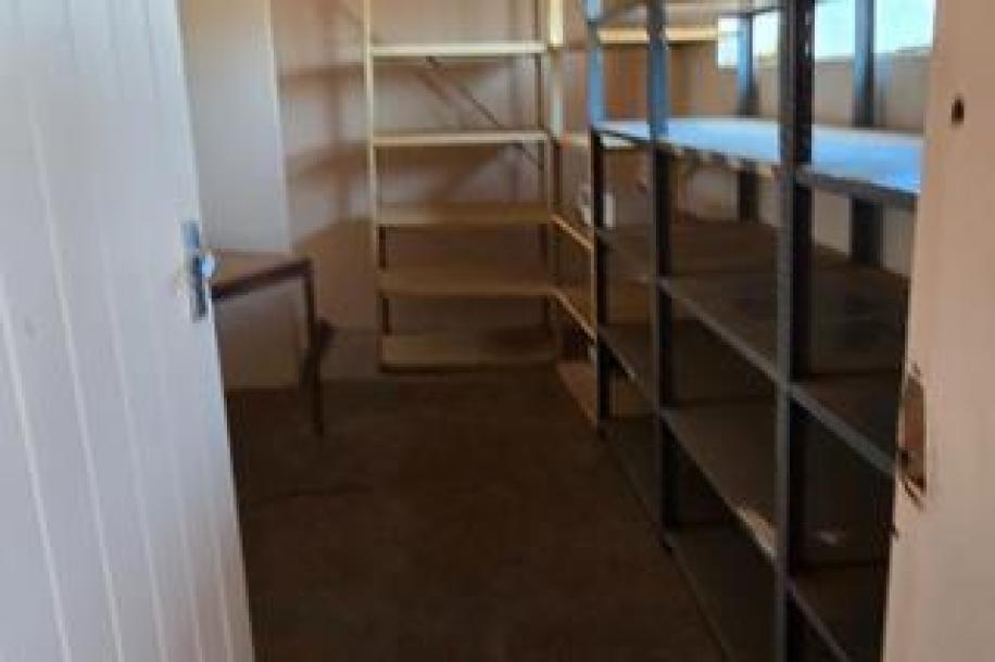 Industrial Property to Rent in Uraniaville-7