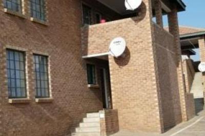 3 Bedroom Apartment / Flat to Rent in Die Heuwel