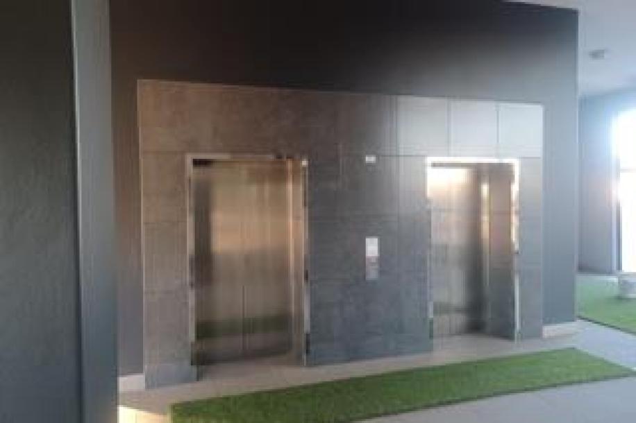 Apartment / Flat to Rent in Corridor Hill-3