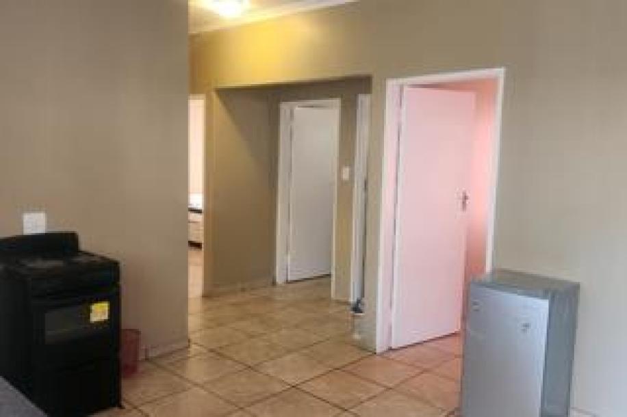 3 Bedroom Apartment / Flat to Rent in Die Heuwel-6