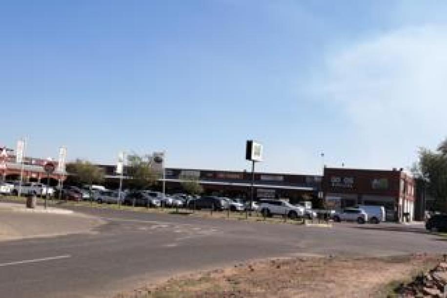 Commercial Property to Rent in Reyno Ridge-2