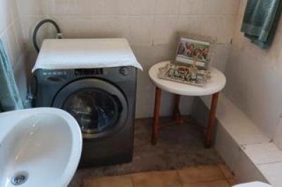 2 Bedroom Apartment / Flat to Rent in Dana Bay-5