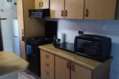 2 Bedroom Apartment / Flat to Rent in Dana Bay-7