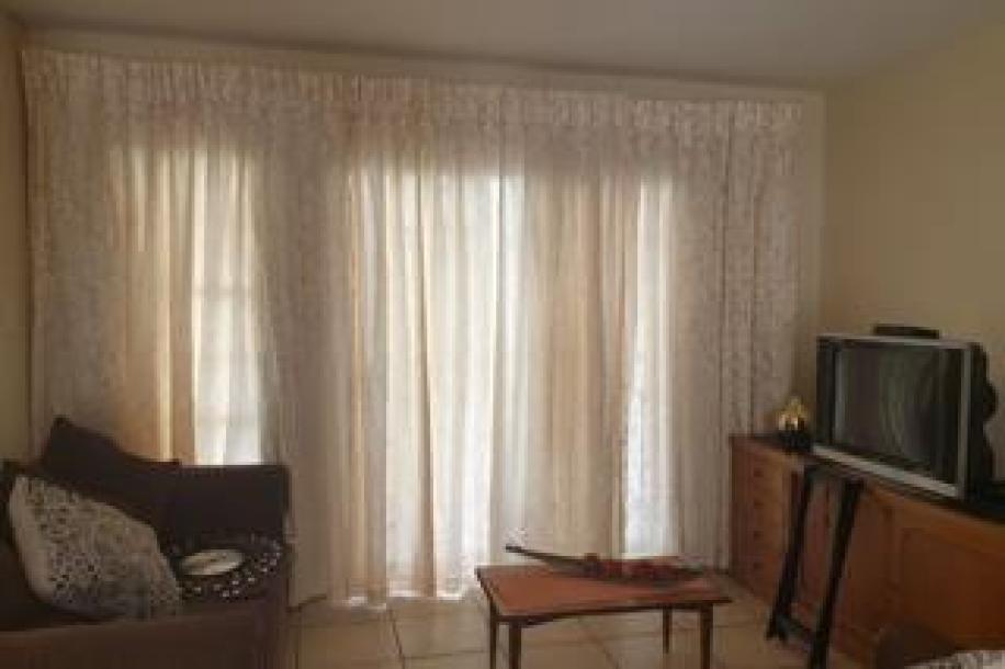 3 Bedroom Apartment / Flat to Rent in Die Heuwel Ext 1-6