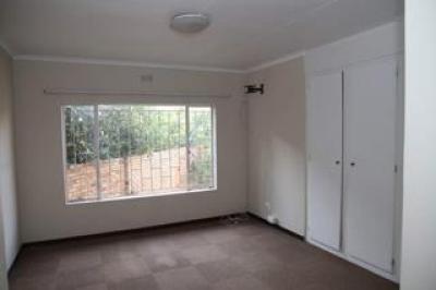 2 Bedroom Townhouse to Rent in Amberfield-10