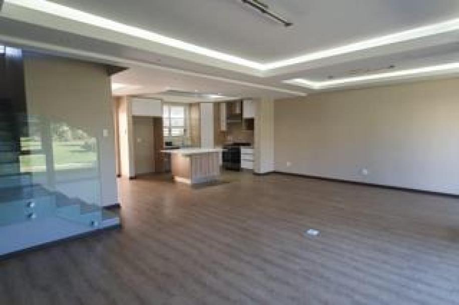 3 Bedroom Townhouse to Rent in Humewood-16
