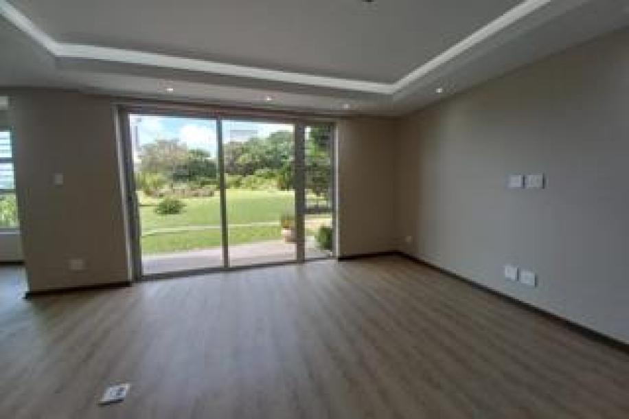 3 Bedroom Townhouse to Rent in Humewood-1