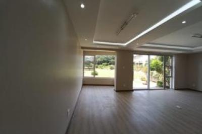 3 Bedroom Townhouse to Rent in Humewood-4