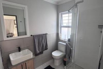 4 Bedroom House for Sale in Erasmus Park-15