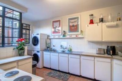 2 Bedroom Townhouse for Sale in Constantia Park-10