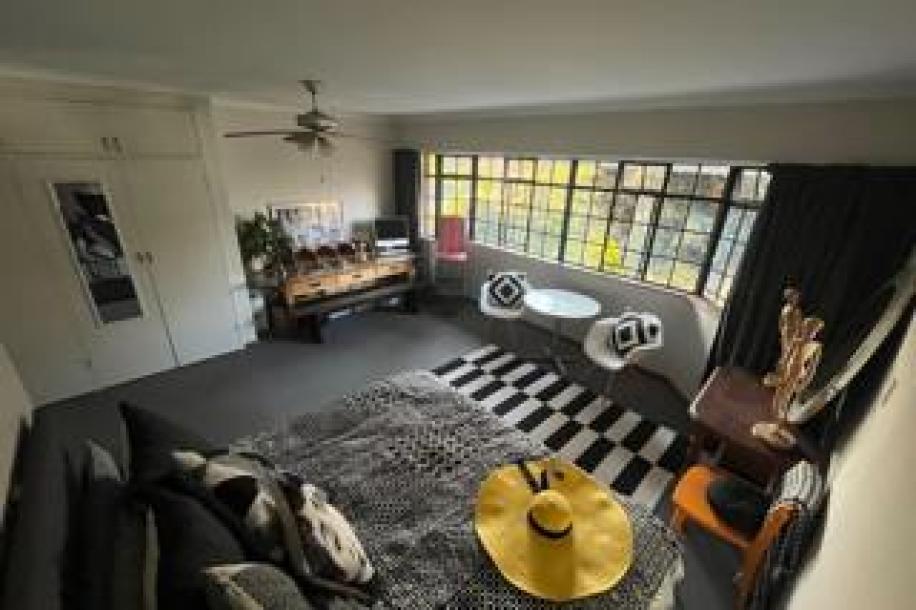 2 Bedroom Townhouse for Sale in Constantia Park-17