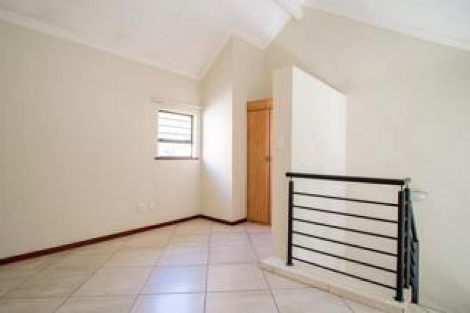 1 Bedroom Apartment / Flat for Sale in Hatfield-10