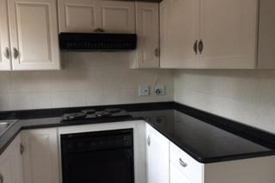 2 Bedroom Townhouse for Sale in Wapadrand-11