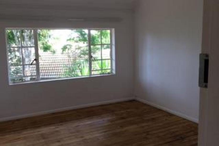 2 Bedroom Townhouse for Sale in Wapadrand-17