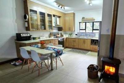 3 Bedroom House for Sale in Heron Banks Golf Estate-15