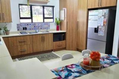 3 Bedroom House for Sale in Heron Banks Golf Estate-16