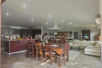 8 Bedroom House for Sale in Keidebees-3