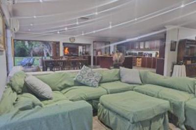 8 Bedroom House for Sale in Keidebees-6