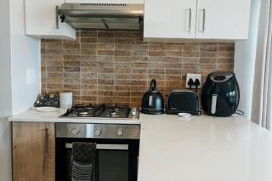 2 Bedroom Townhouse to Rent in Nelspruit Central-11