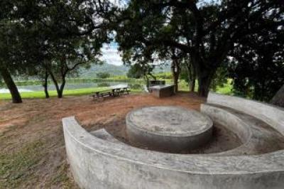 4.5 Bedroom House to Rent in Karino-3