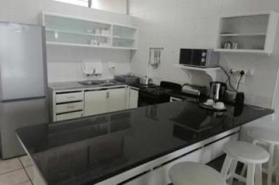 2 Bedroom Apartment / Flat to Rent in Margate Beach-7