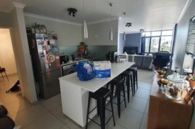 2 Bedroom Apartment / Flat to Rent in Woodstock