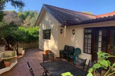 1 Bedroom Apartment / Flat to Rent in Helena Heights-2