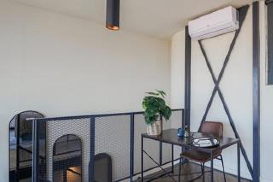 1 Bedroom Apartment / Flat to Rent in Foreshore-13