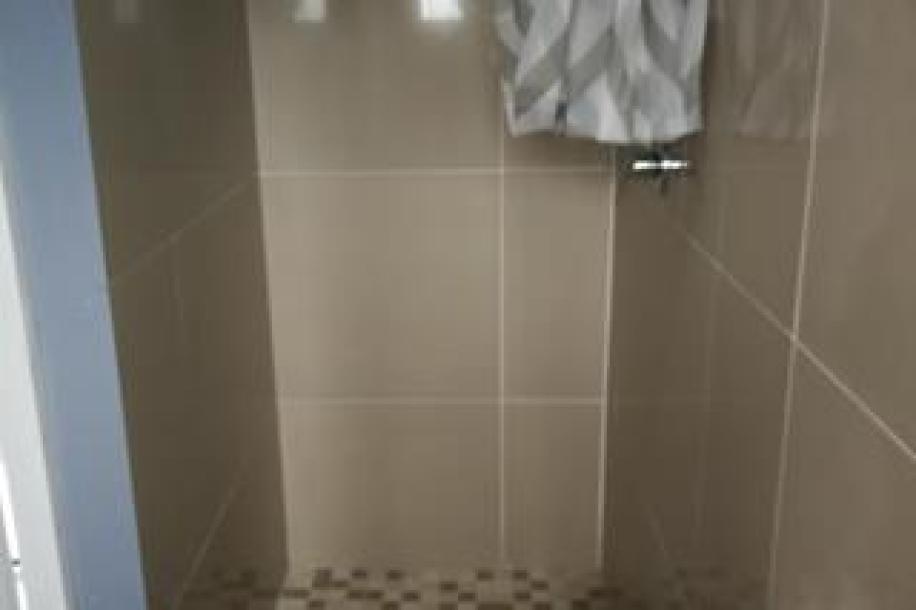 1 Bedroom Apartment / Flat to Rent in Kwamashu-12