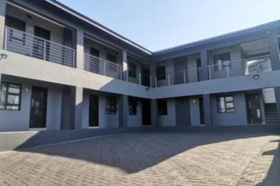 1 Bedroom Apartment / Flat to Rent in Kwamashu-4