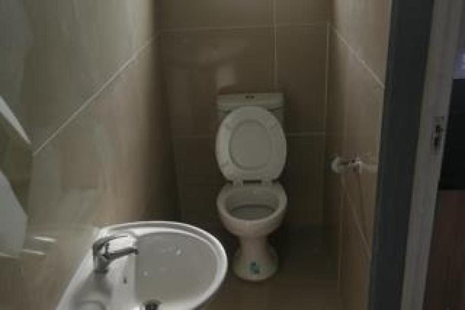 1 Bedroom Apartment / Flat to Rent in Kwamashu-7