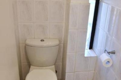 2 Bedroom Apartment / Flat for Sale in Somerset West Mall Triangle-11