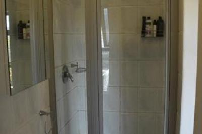 2 Bedroom Apartment / Flat for Sale in Somerset West Mall Triangle-12