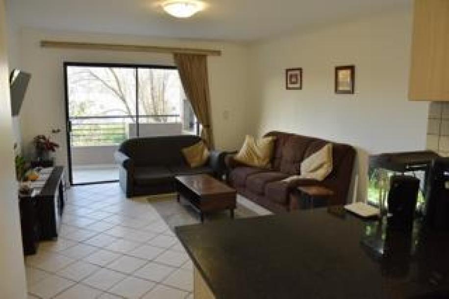 2 Bedroom Apartment / Flat for Sale in Somerset West Mall Triangle-6