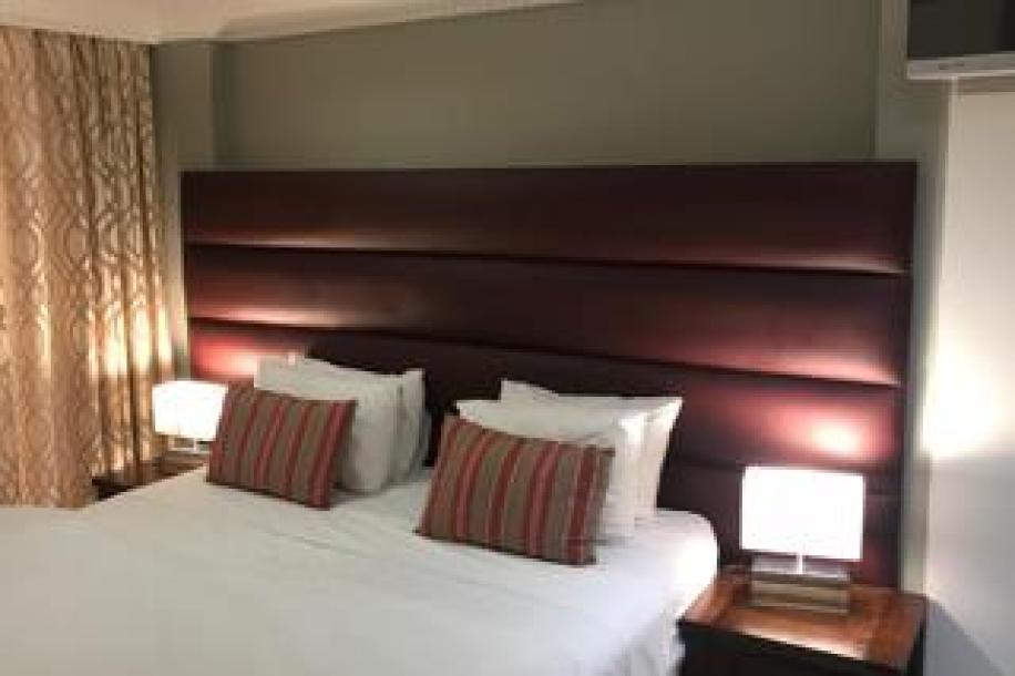 2 Bedroom Apartment / Flat for Sale in Point Waterfront-20