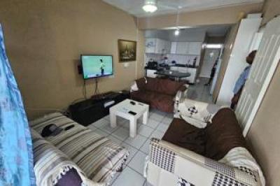 2 Bedroom Apartment / Flat for Sale in Margate Beach-3