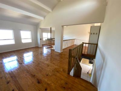 3 Bedroom House in Muizenberg-8