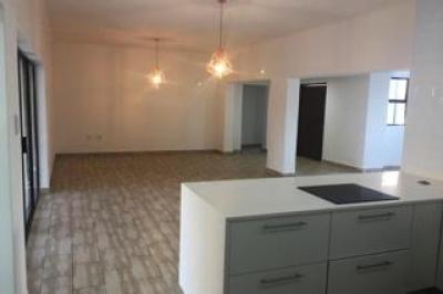 4 Bedroom House for Sale in Sunnyridge-11